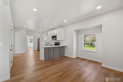 24578 Wicker Road , Sedro Woolley, WA 98284 - Photo 4