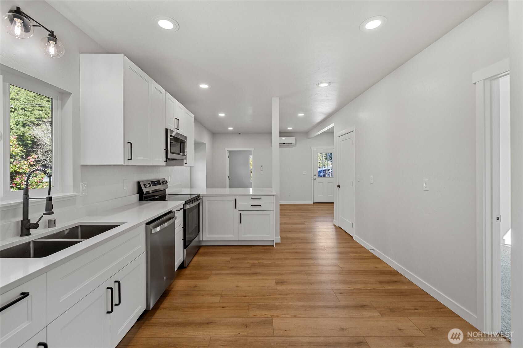 24578 Wicker Road , Sedro Woolley, WA 98284