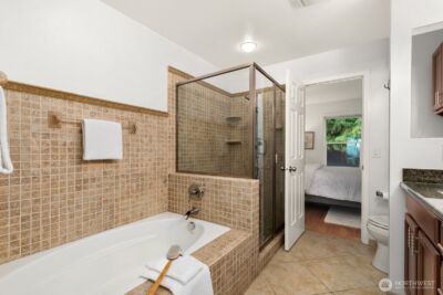 3835 25th Avenue W, Seattle, WA 98199 - Photo 18