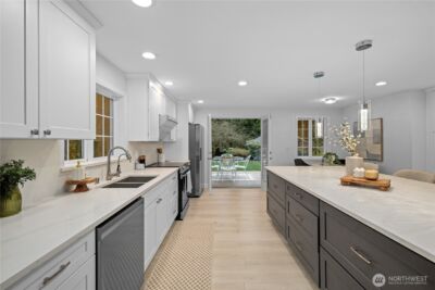 1626 W Beaver Lake Drive SE, Sammamish, WA 98075 - Photo 16