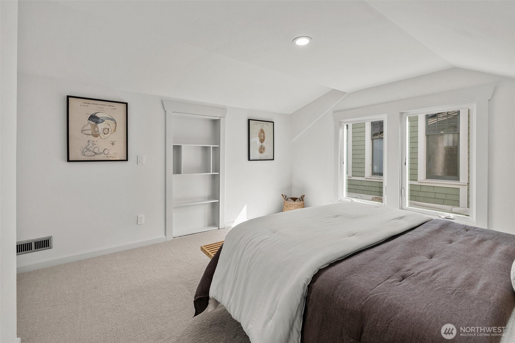 3020 17th Avenue S, Seattle, WA 98144