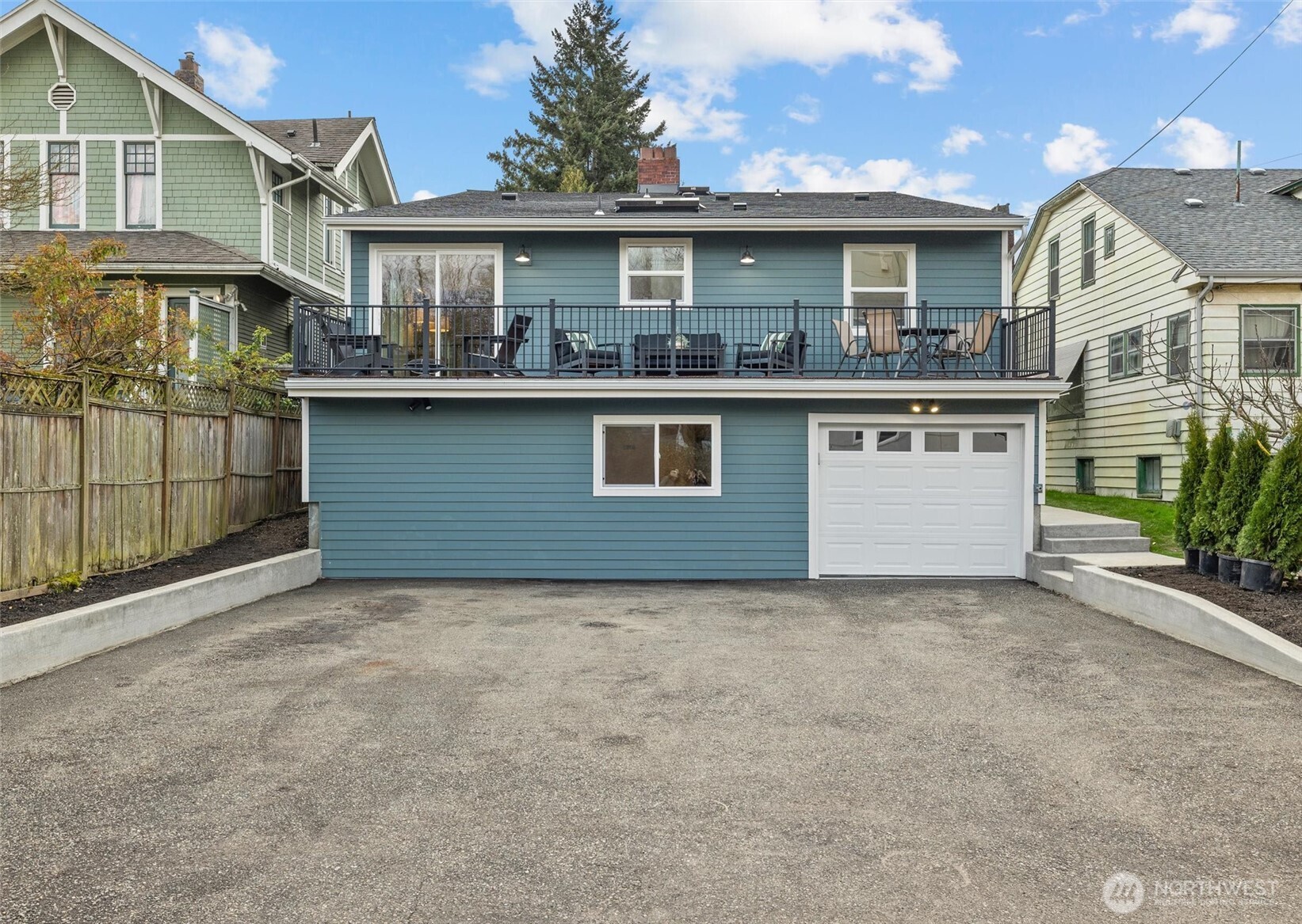 3020 17th Avenue S, Seattle, WA 98144