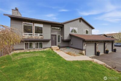 109 Nelmida Lane , Chelan, WA 98816