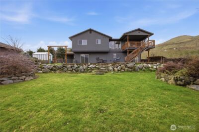 109 Nelmida Lane , Chelan, WA 98816 - Photo 3