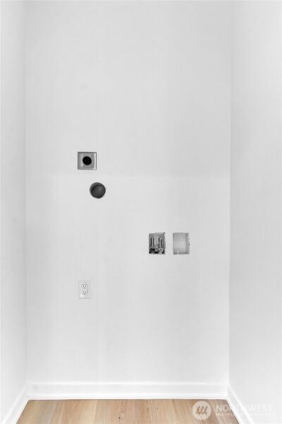 631 W Emerson Street , Seattle, WA 98119 - Photo 20