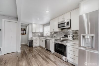 217 Tacoma Blvd S , Pacific, WA 98047 - Photo 11