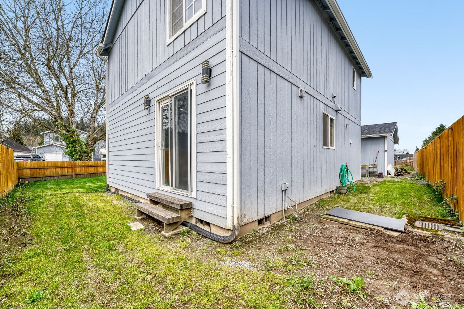 217 Tacoma Blvd S , Pacific, WA 98047