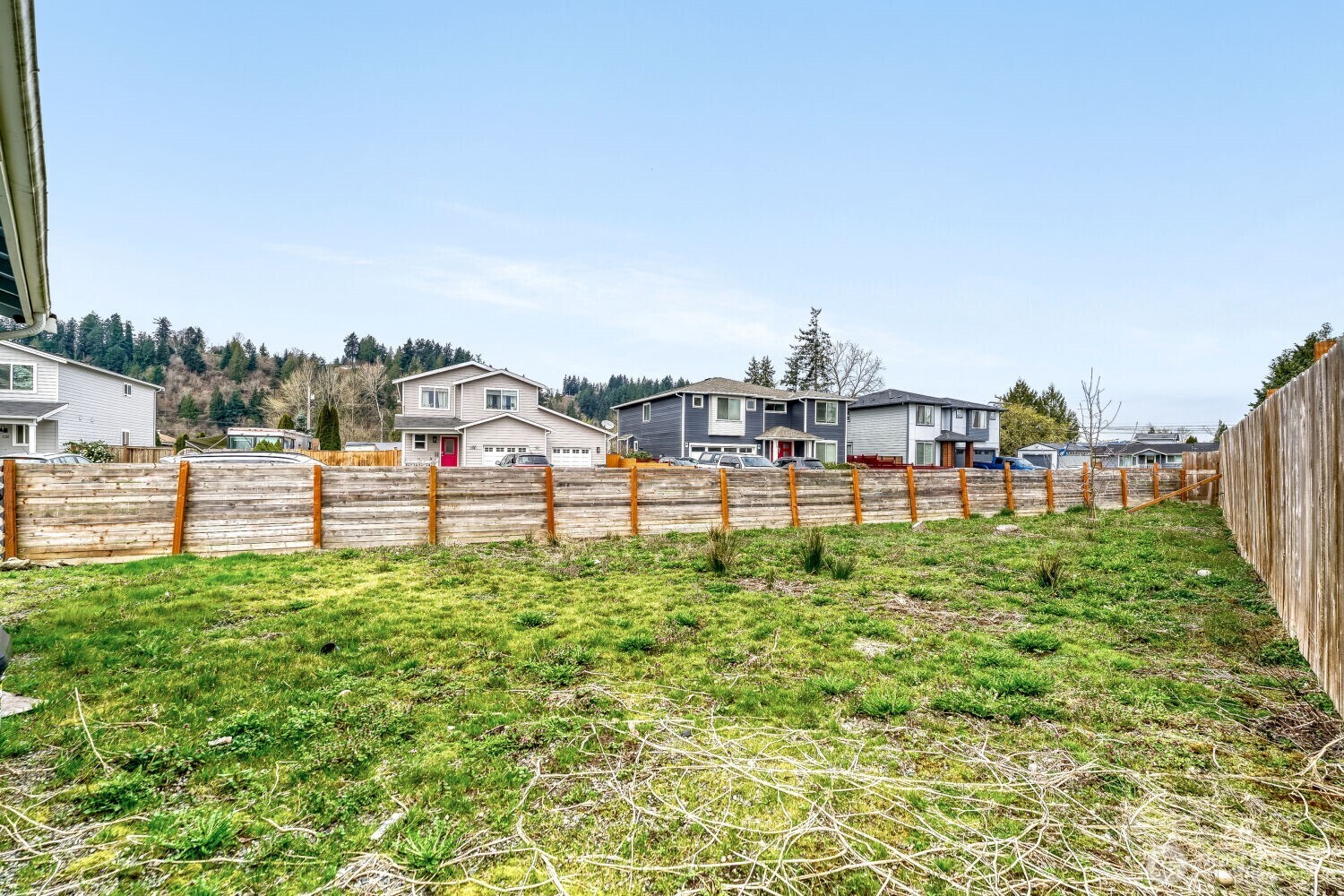 217 Tacoma Blvd S , Pacific, WA 98047