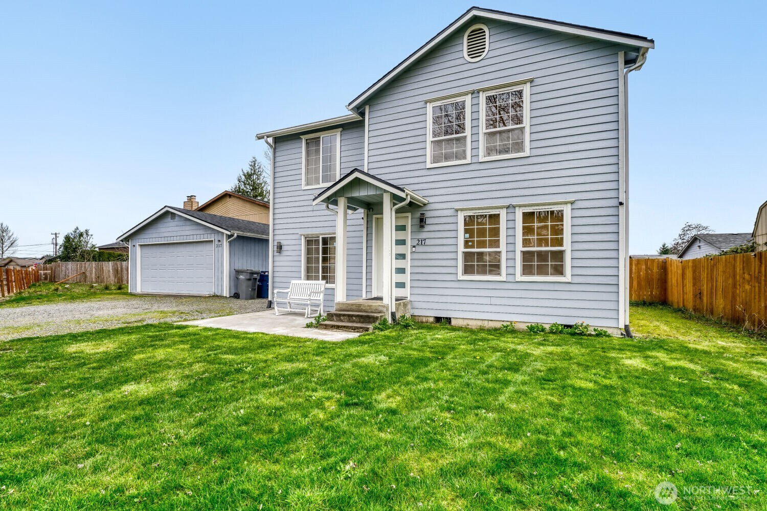 217 Tacoma Blvd S , Pacific, WA 98047