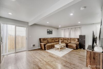 217 Tacoma Blvd S , Pacific, WA 98047 - Photo 7