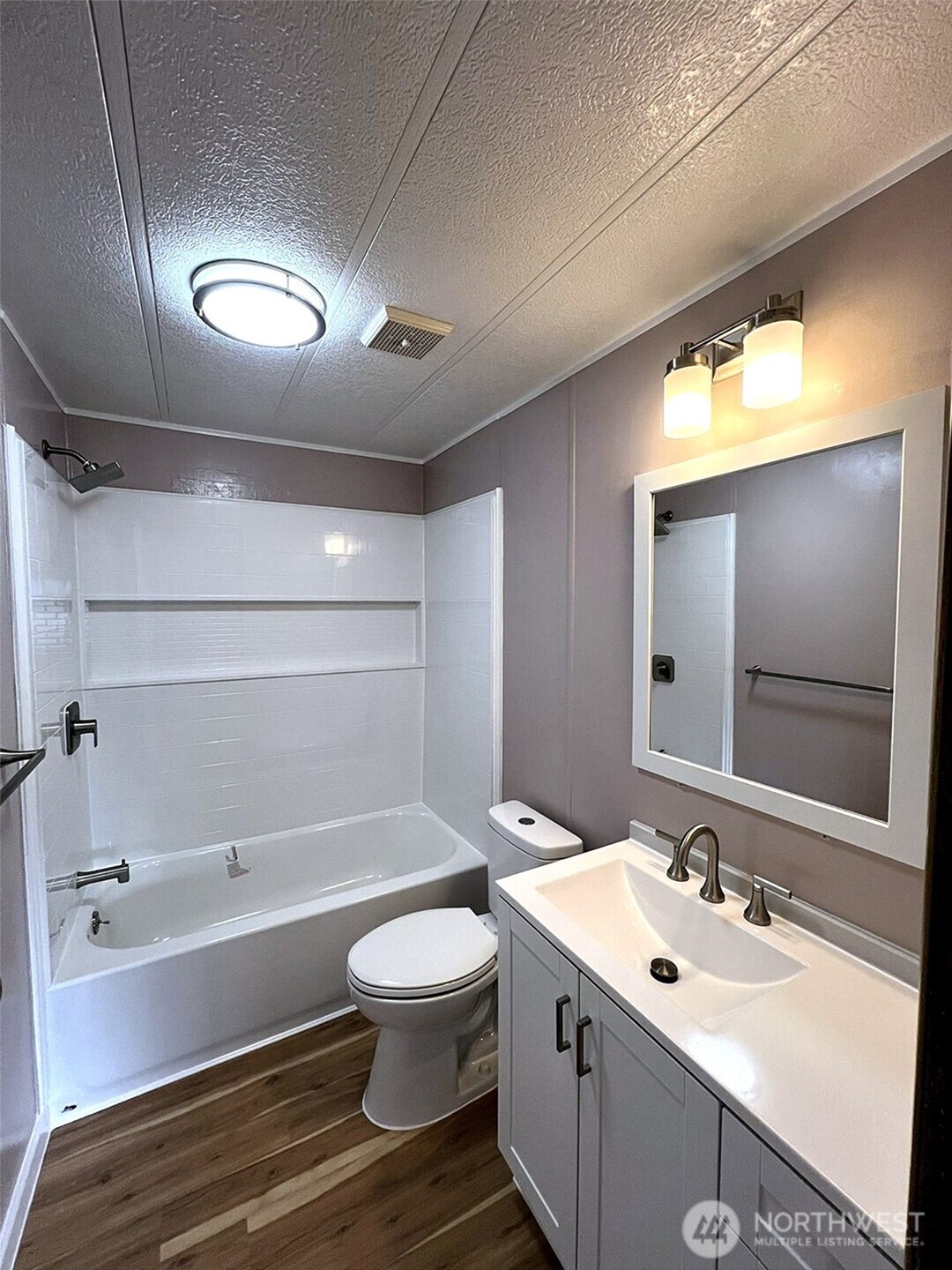 9900 Blomberg Street SW #8, Olympia, WA 98512-9192