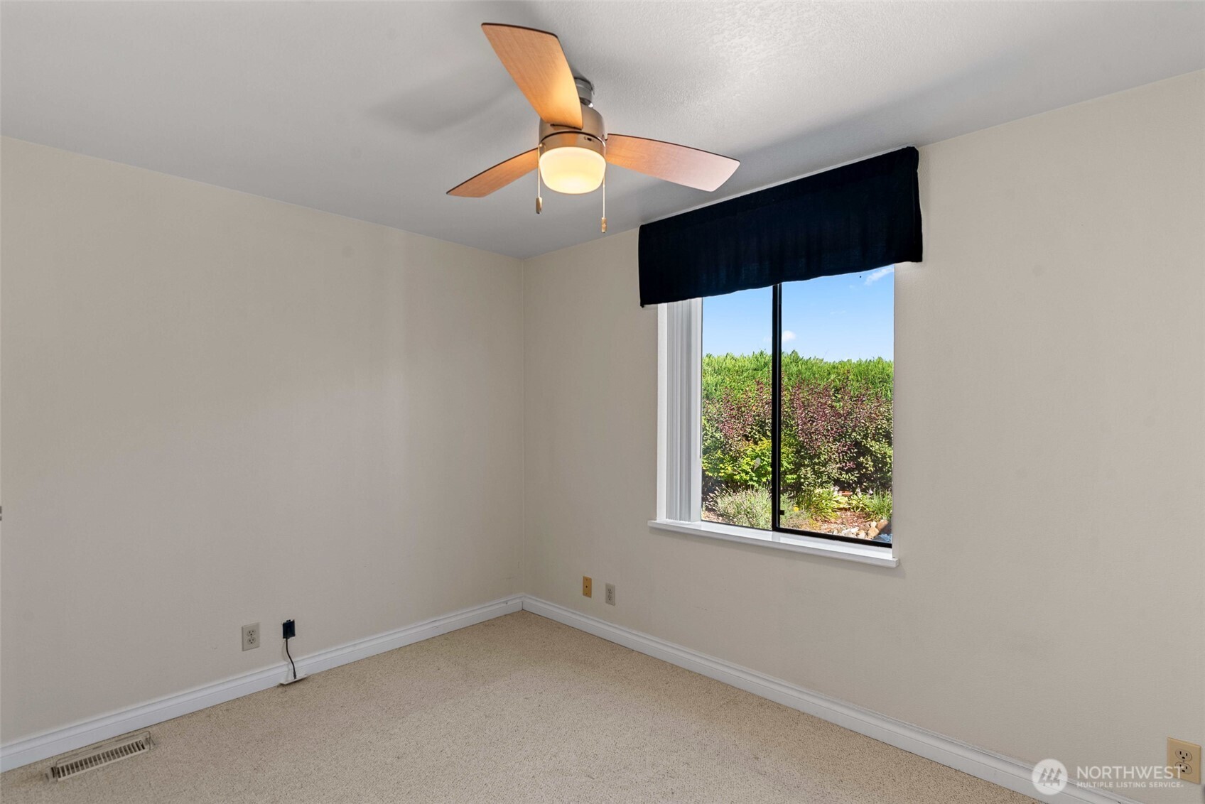 1306 Glacier Place #68, Wenatchee, WA 98801