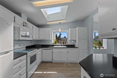 1306 Glacier Place #68, Wenatchee, WA 98801 - Photo 10
