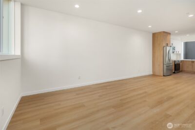 18017 2nd Avenue NE #B, Seattle, WA 98155 - Photo 9