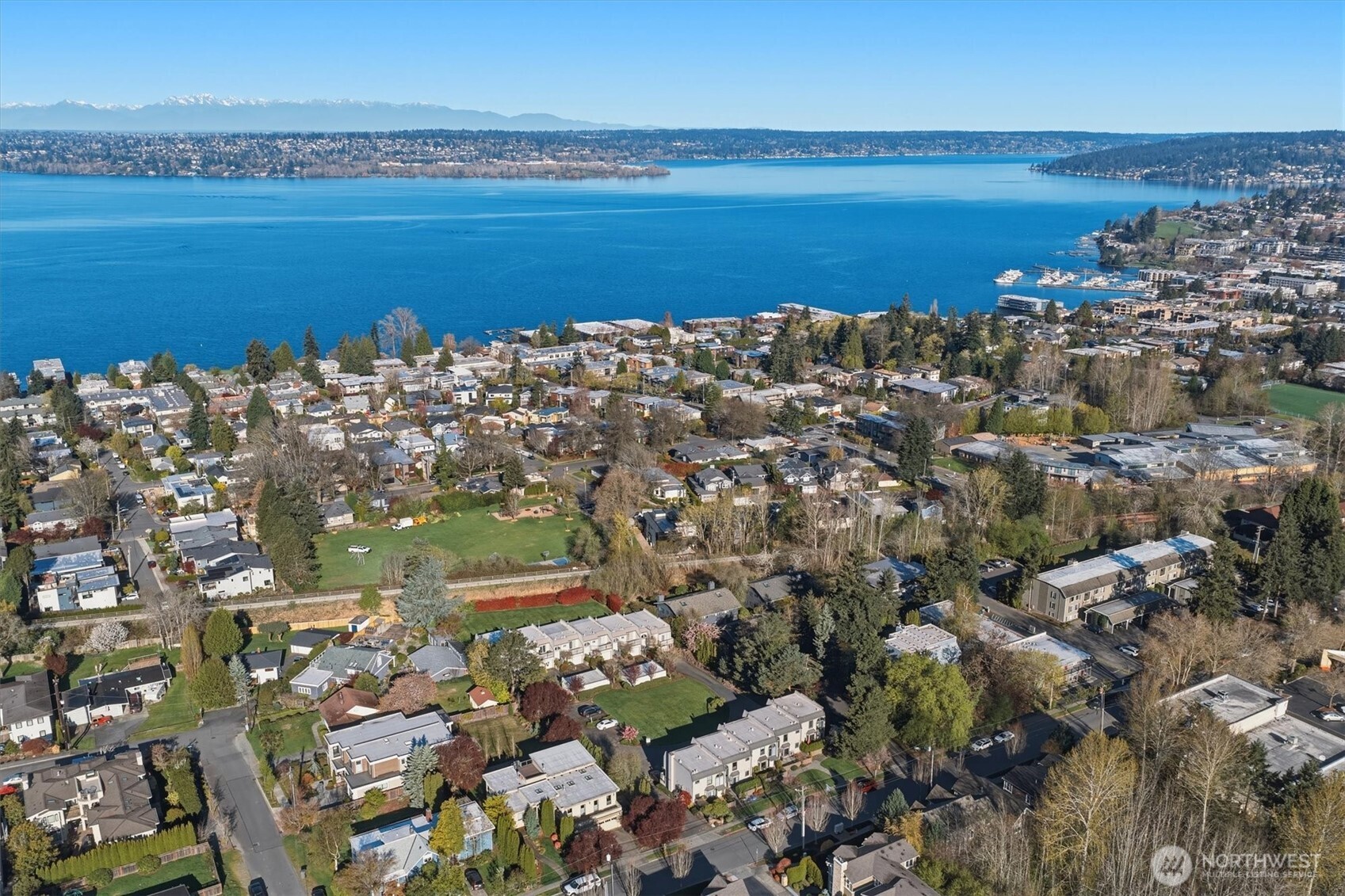 6527 106th Avenue NE #10, Kirkland, WA 98033