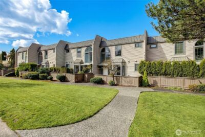 6527 106th Avenue NE #10, Kirkland, WA 98033 - Photo 4