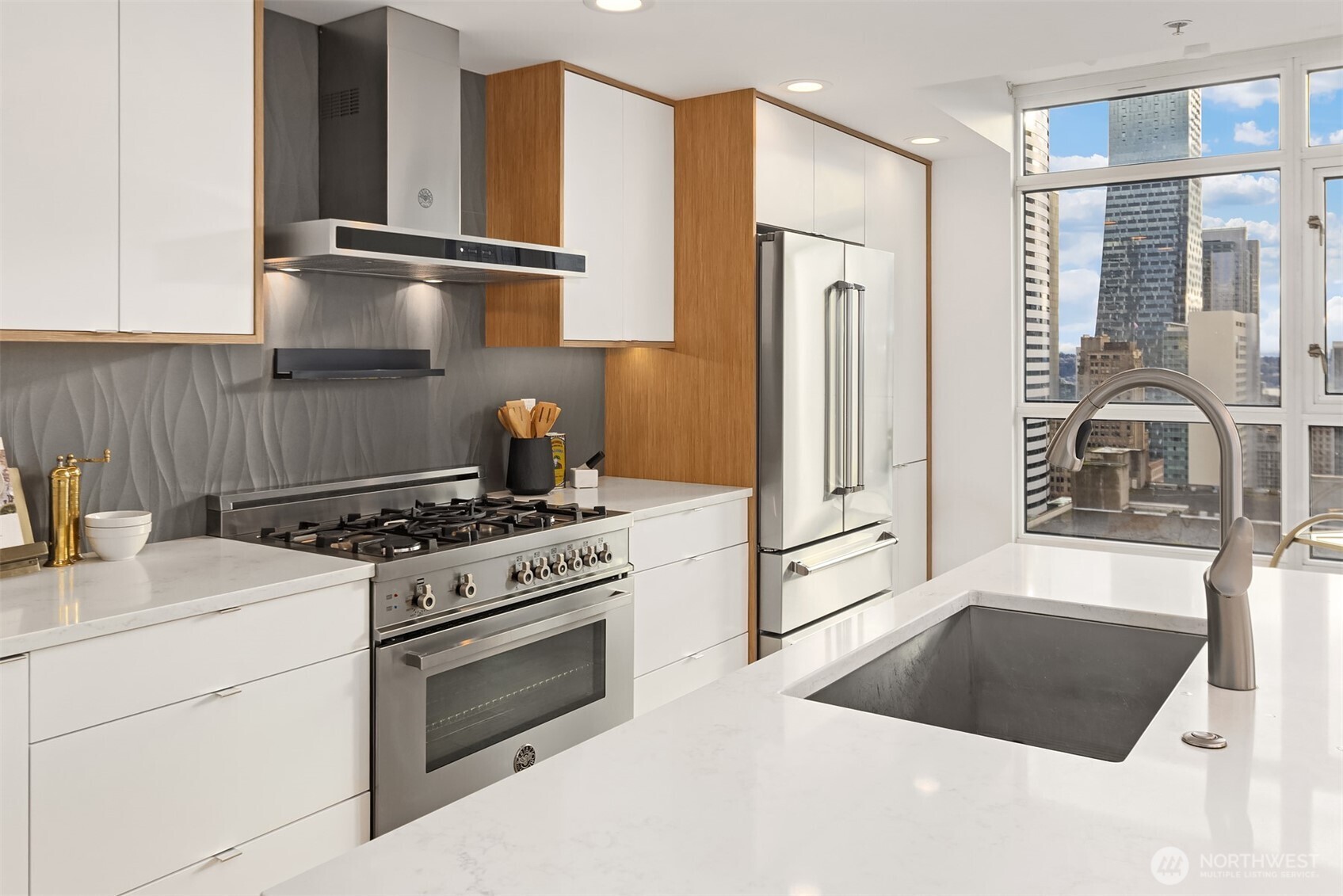 1420 Terry Avenue #1801, Seattle, WA 98101