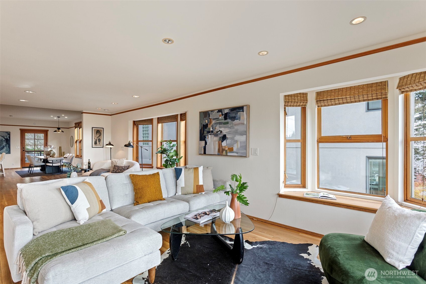 1524 10th Avenue W, Seattle, WA 98119