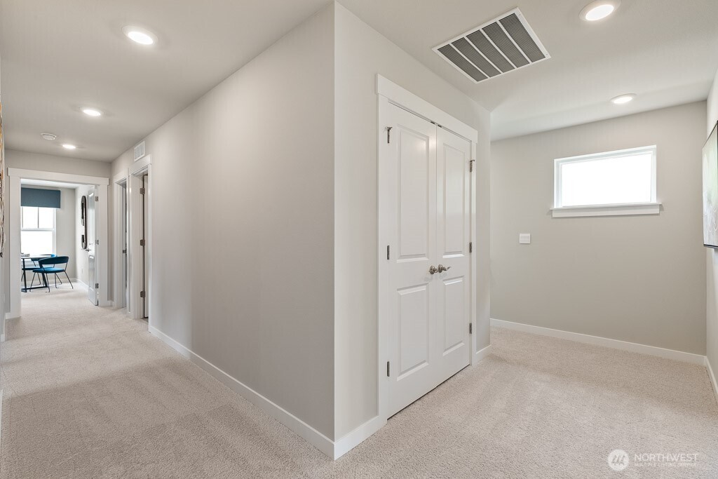 4027 Hyde Loop NE #115, Olympia, WA 98506