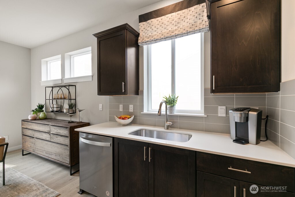 4027 Hyde Loop NE #115, Olympia, WA 98506