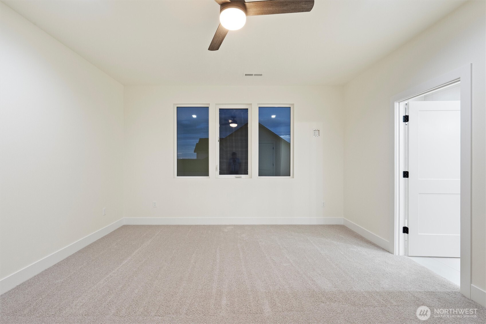 744 N WIDGEON Street , Moses Lake, WA 98837