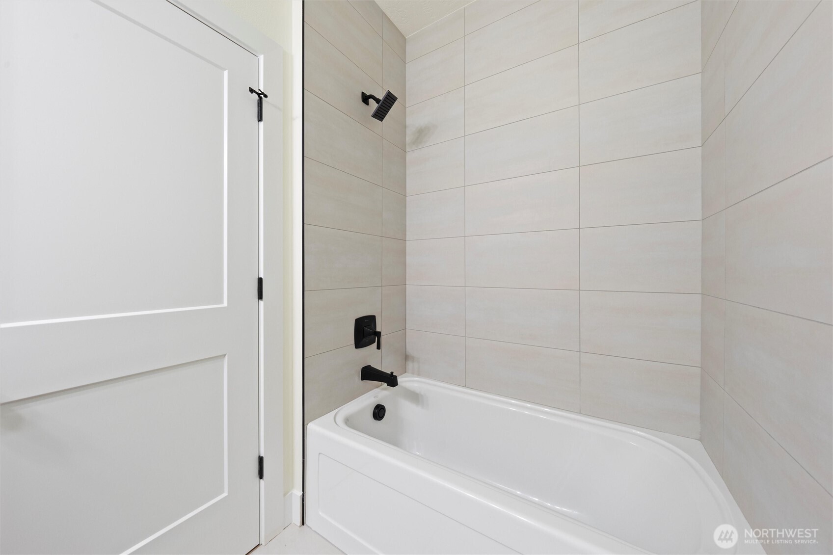 744 N WIDGEON Street , Moses Lake, WA 98837