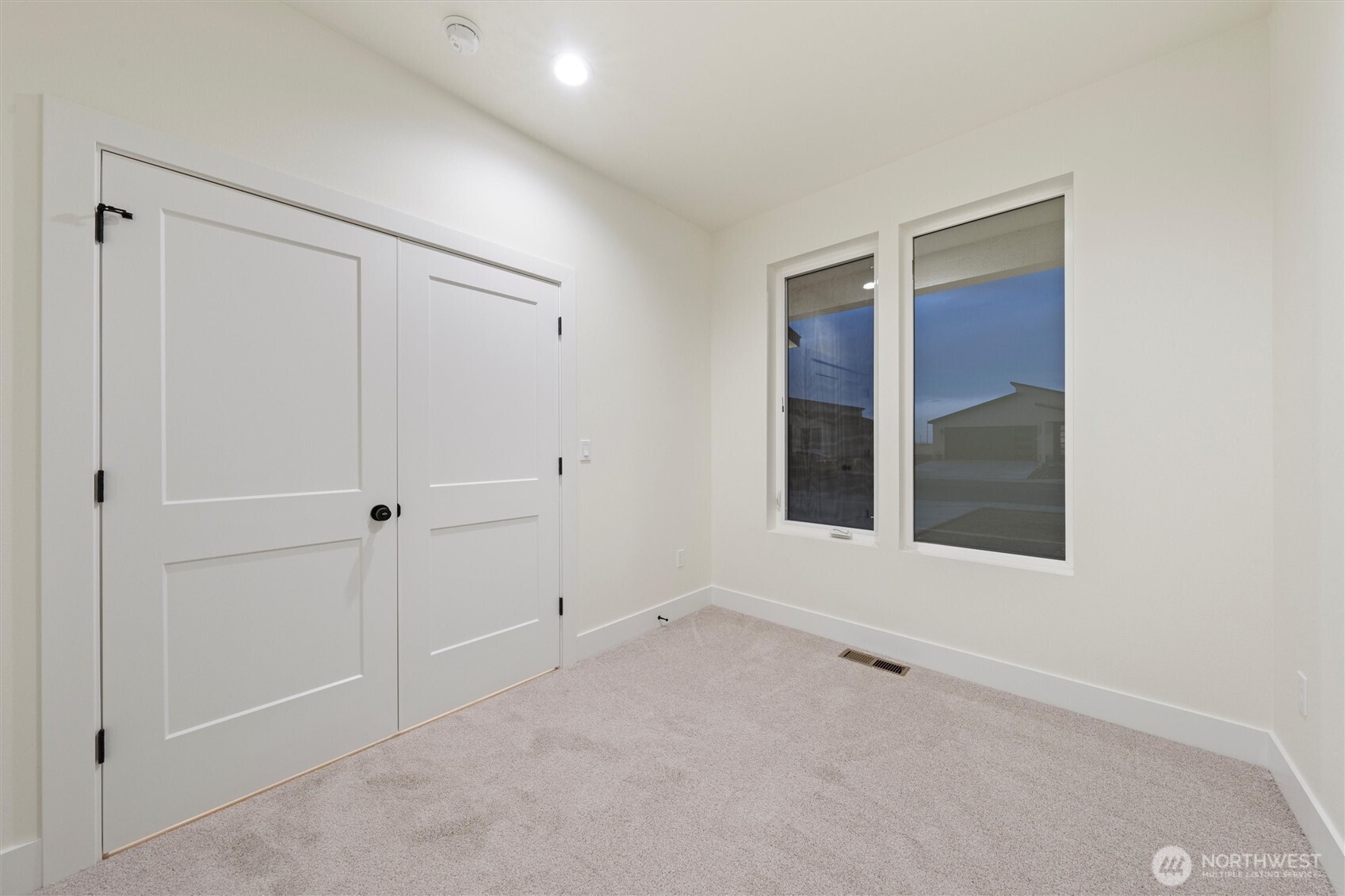 744 N WIDGEON Street , Moses Lake, WA 98837