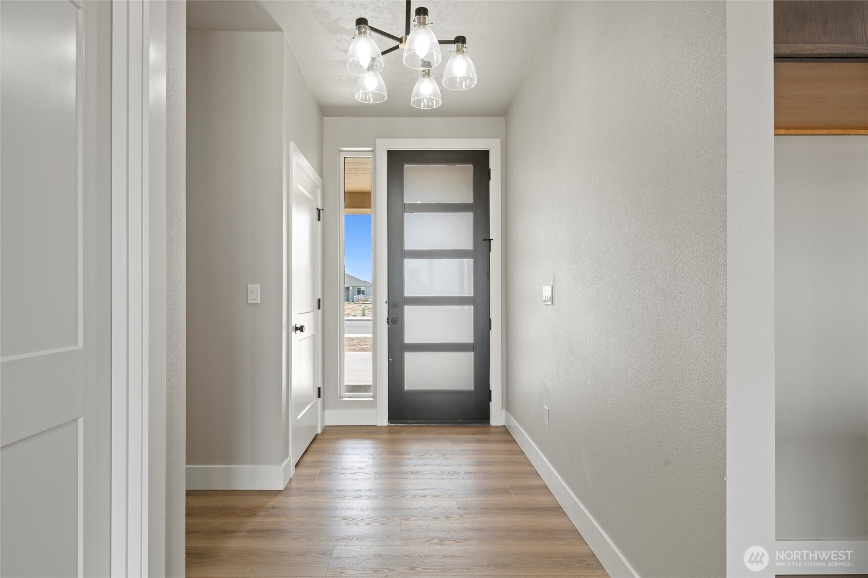 4308 W Surf Scoter Street , Moses Lake, WA 98837