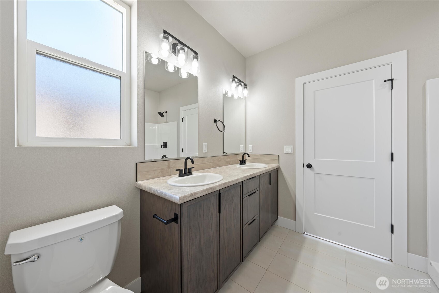 4308 W Surf Scoter Street , Moses Lake, WA 98837