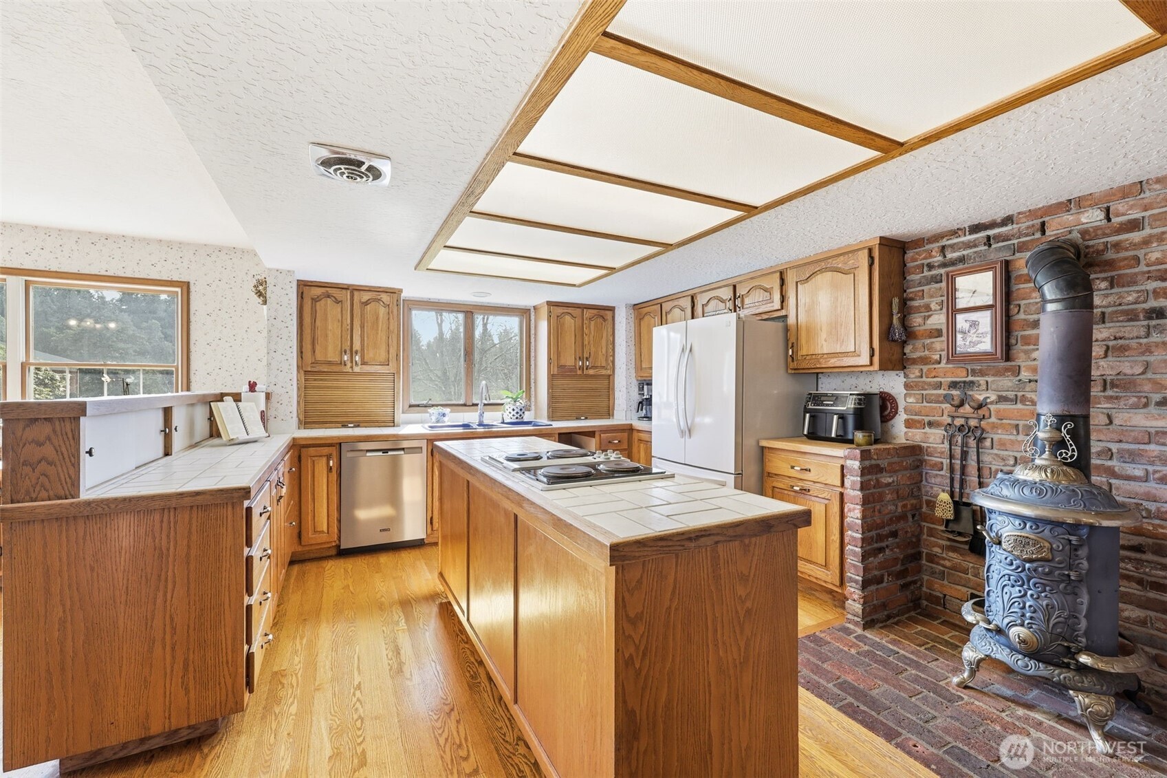 2723 Key Peninsula Highway SW, Lakebay, WA 98349