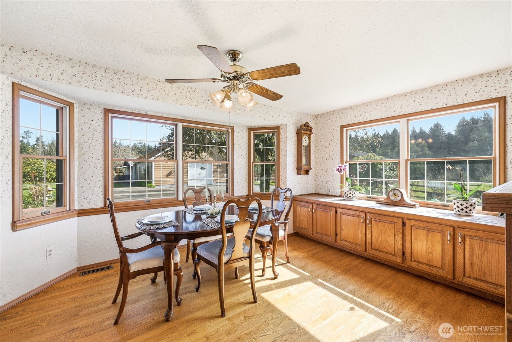 2723 Key Peninsula Highway SW, Lakebay, WA 98349