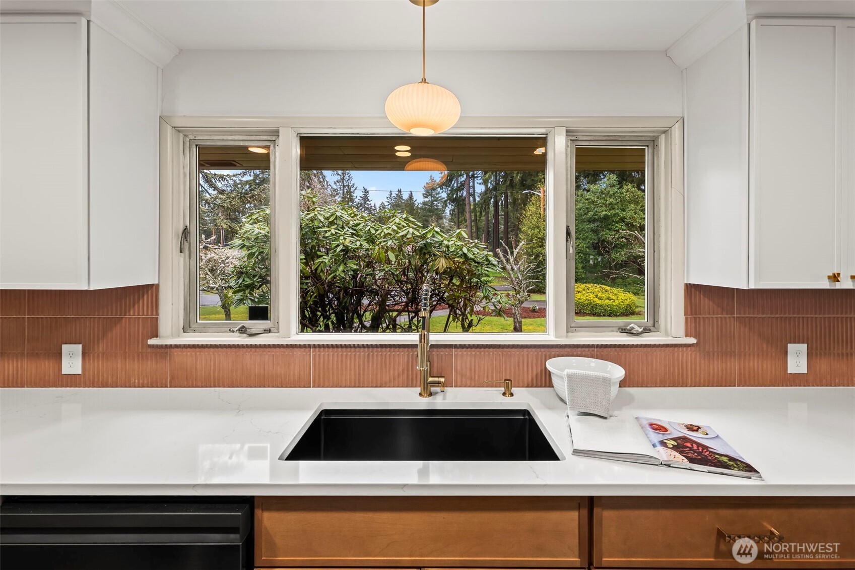 12702 Ave DuBois SW, Lakewood, WA 98498