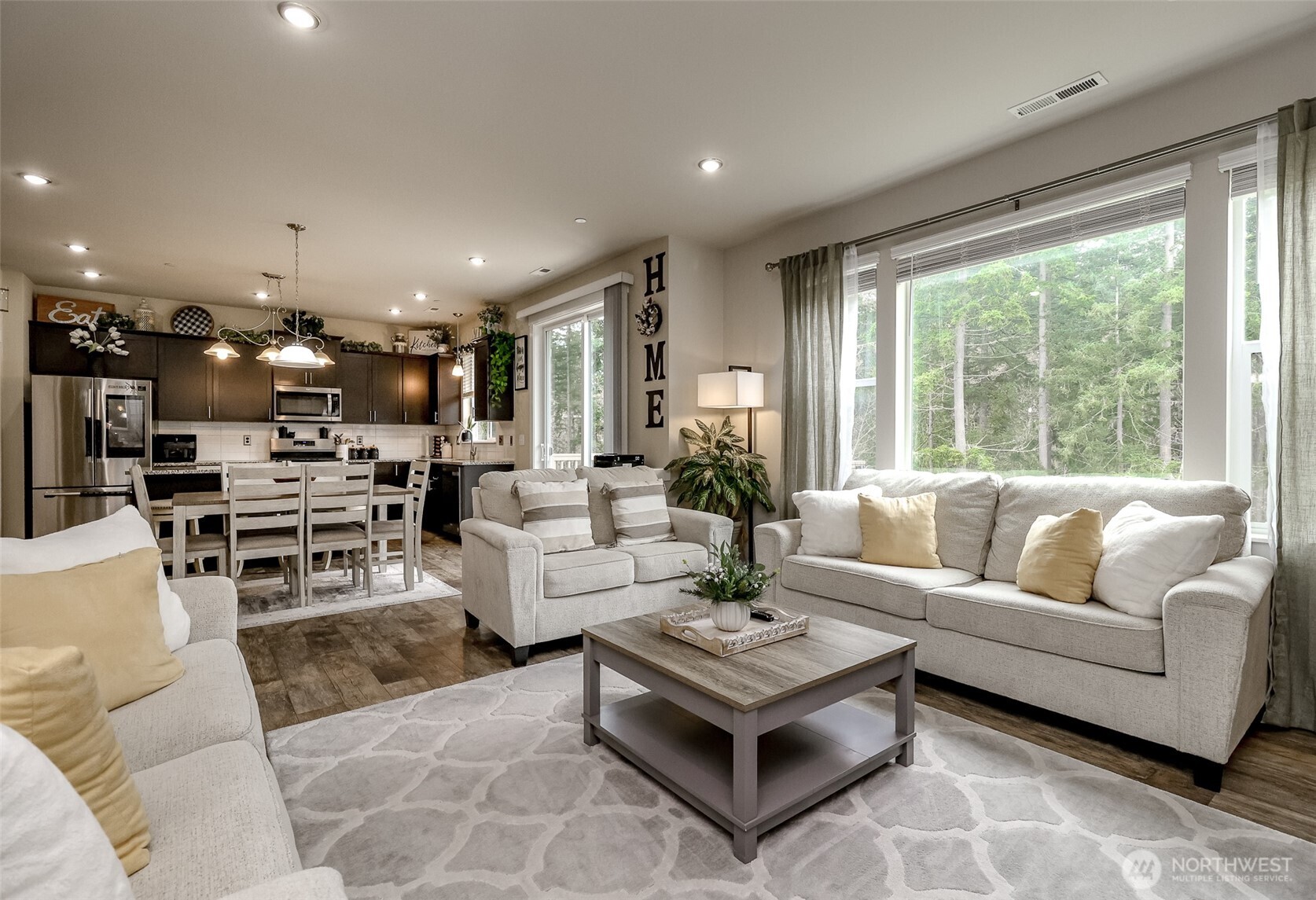 7713 208th Avenue E, Bonney Lake, WA 98391