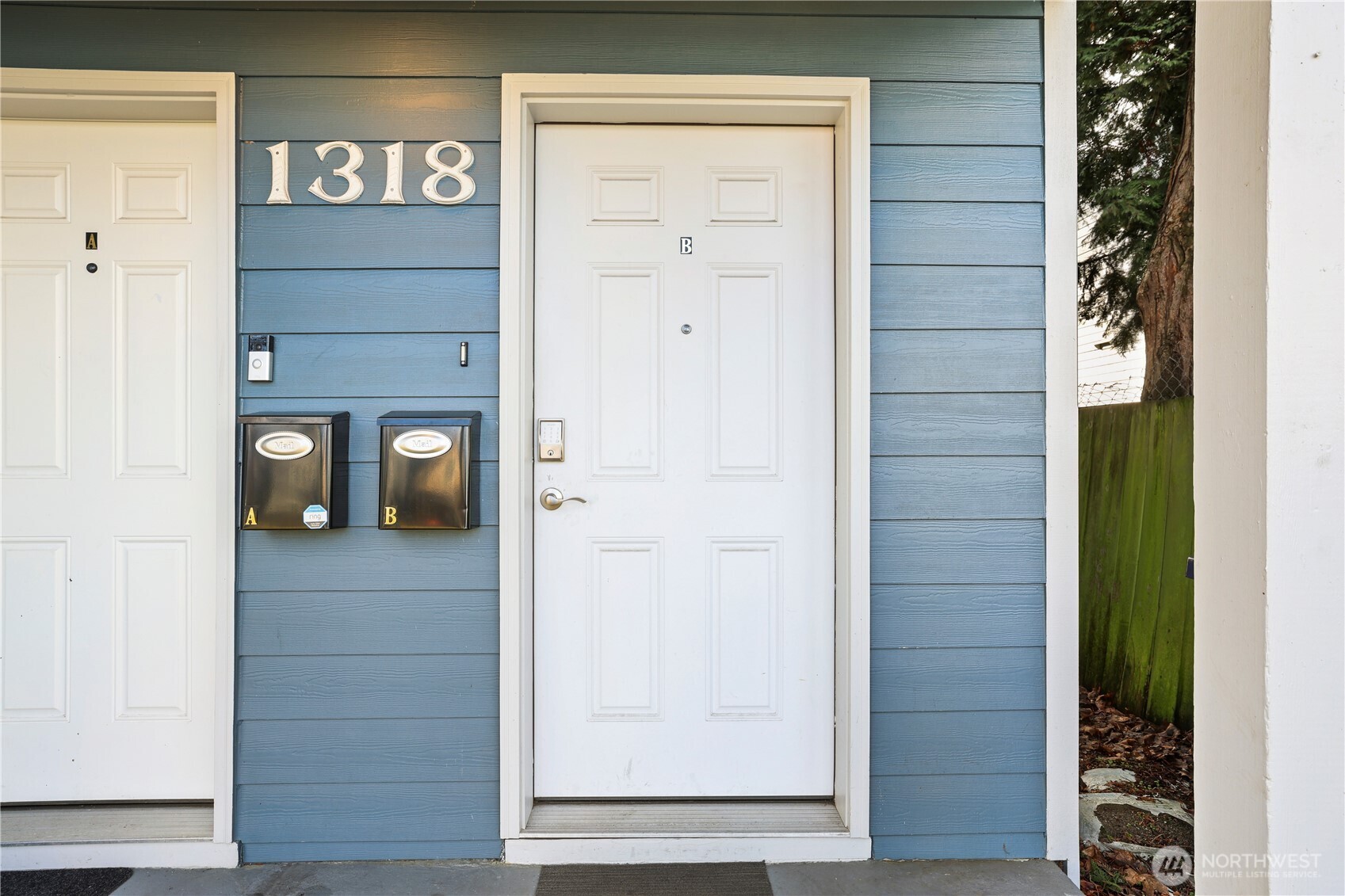 1318 S J Street , Tacoma, WA 98405