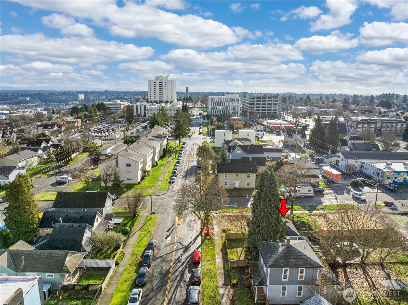 1318 S J Street , Tacoma, WA 98405