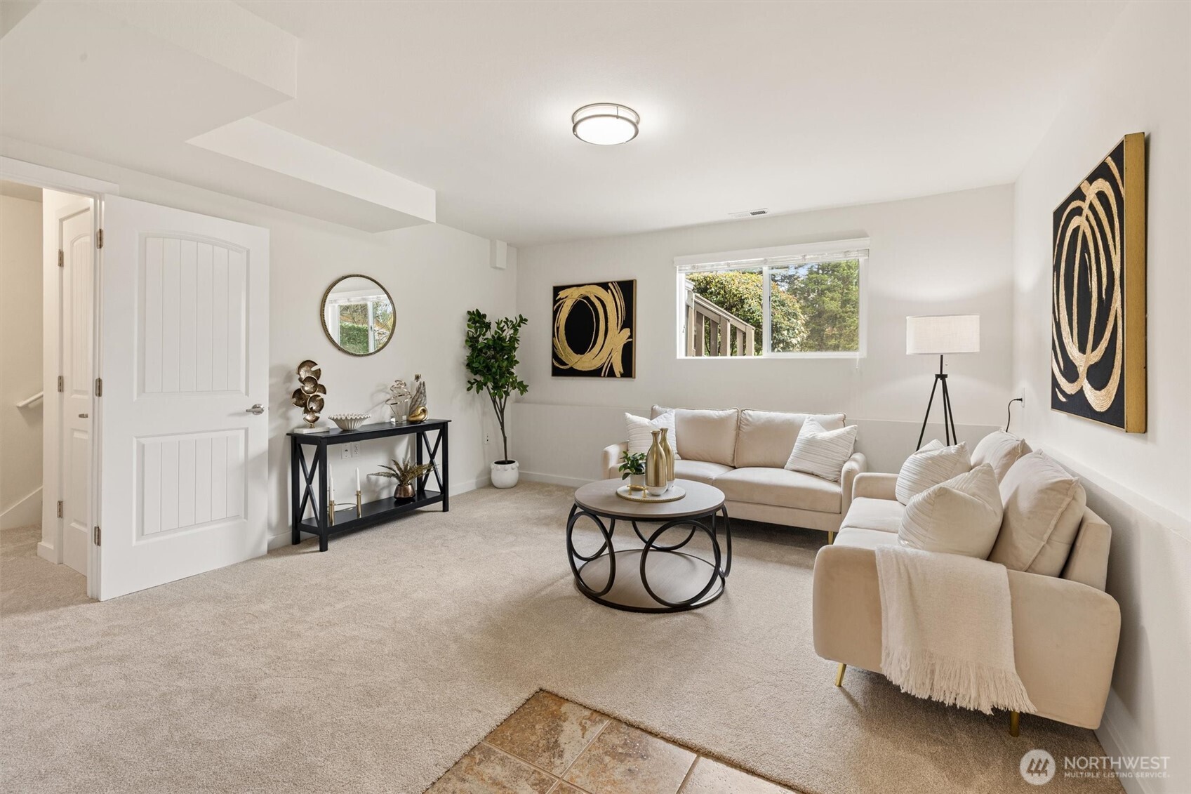 15601 125th Place NE, Woodinville, WA 98072