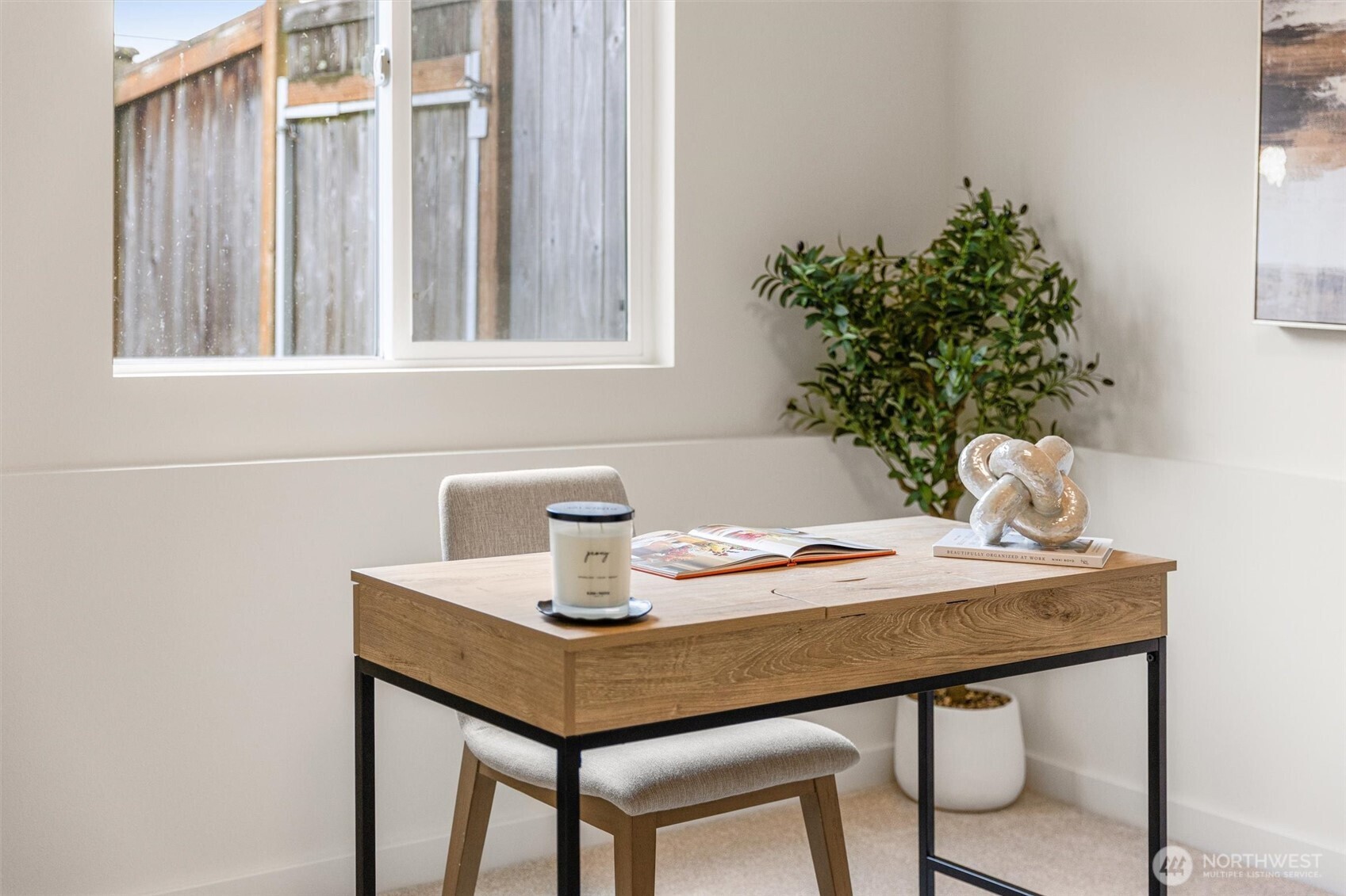 15601 125th Place NE, Woodinville, WA 98072