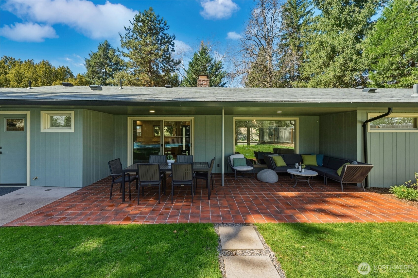 1231 S Division Street , Walla Walla, WA 99362