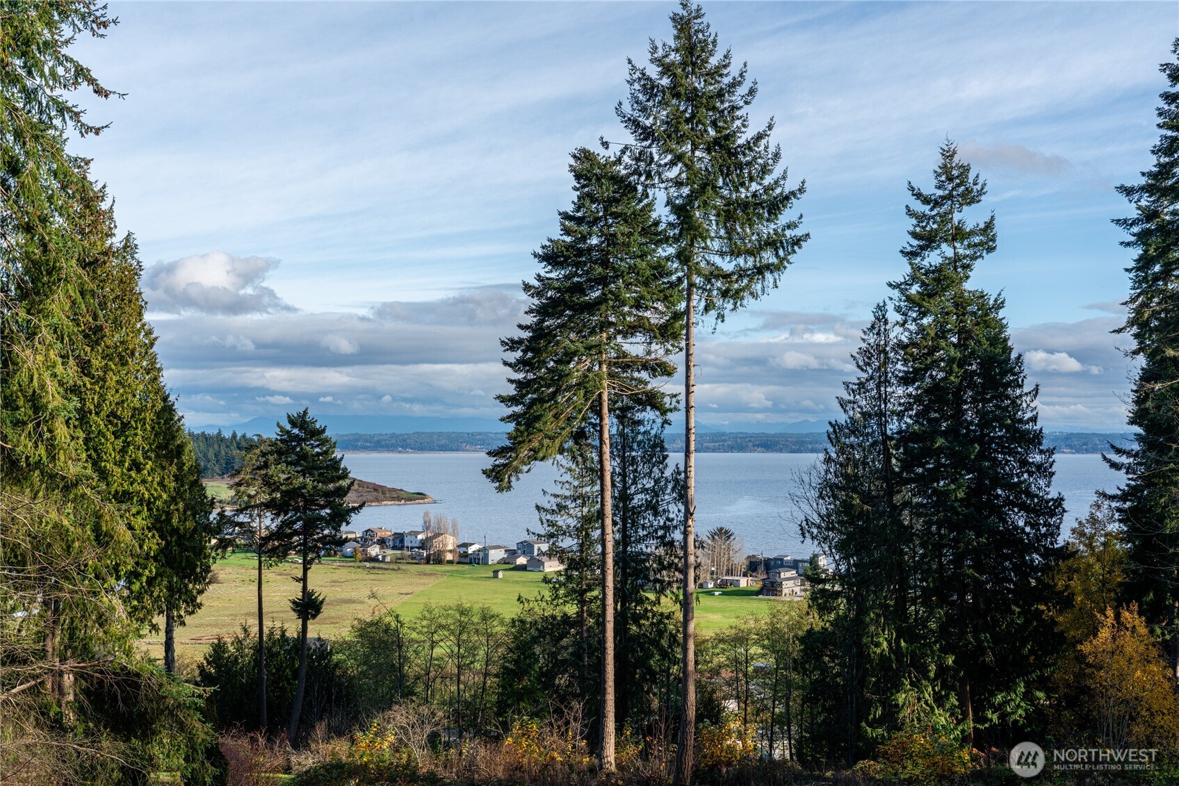 501 Vesper Way , Camano Island, WA 98282