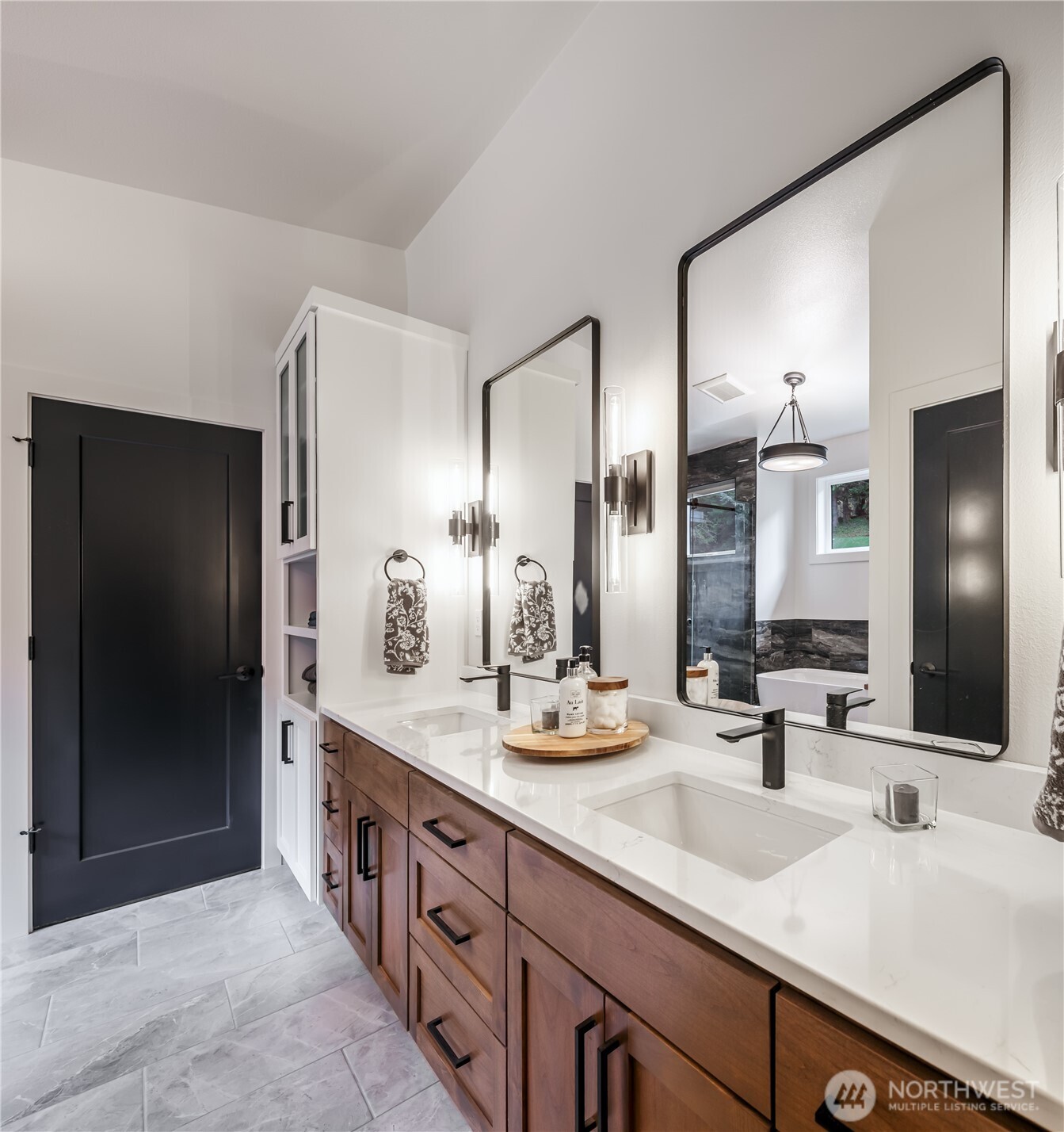 501 Vesper Way , Camano Island, WA 98282