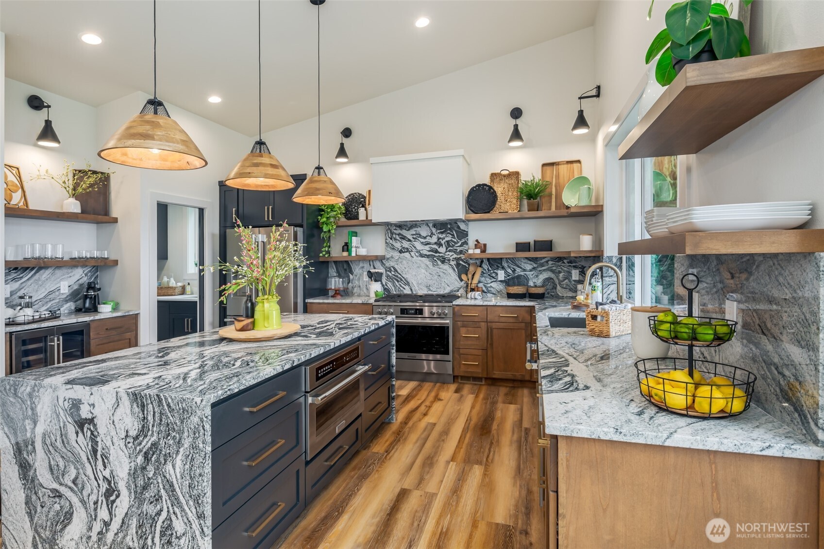 501 Vesper Way , Camano Island, WA 98282