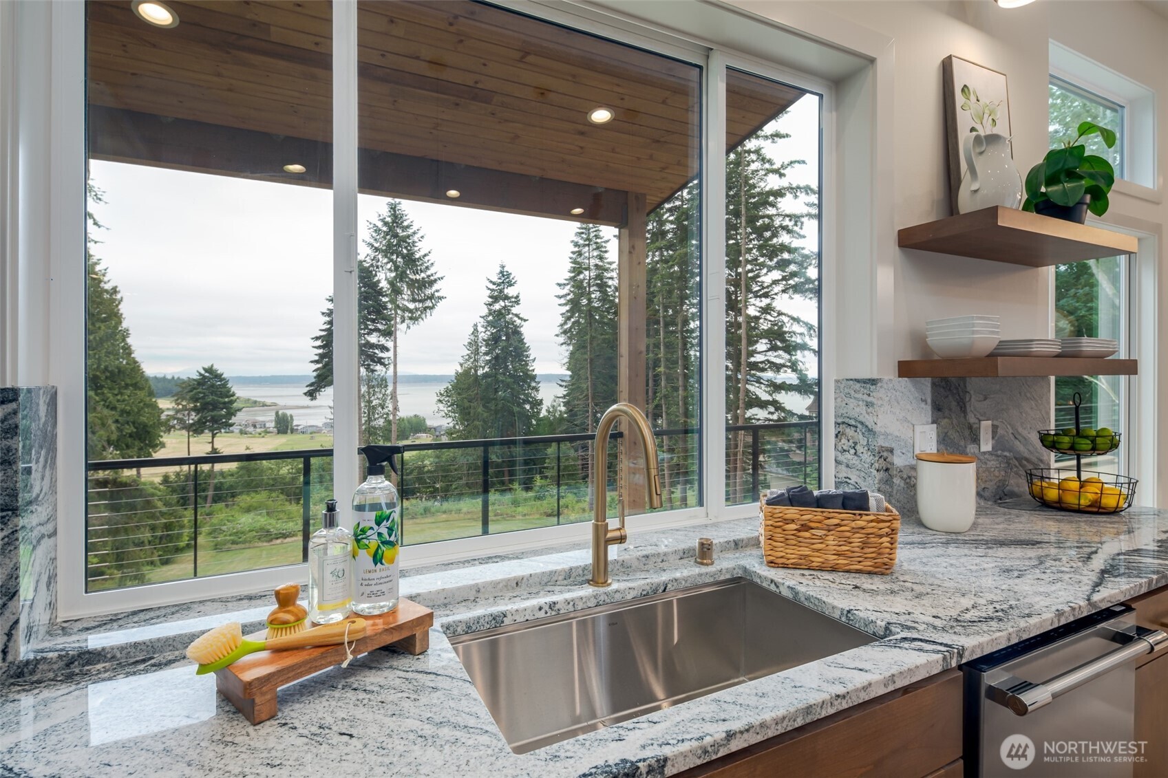 501 Vesper Way , Camano Island, WA 98282