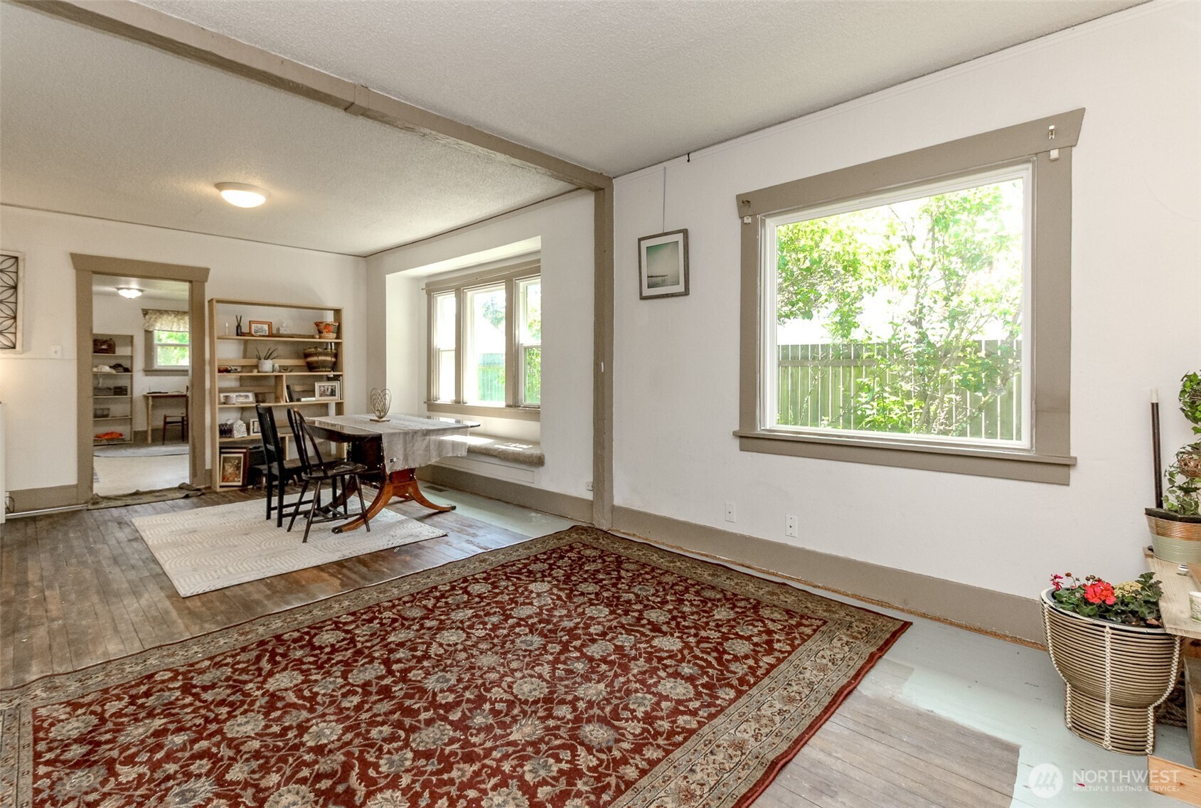 6845 S Clement Avenue , Tacoma, WA 98409