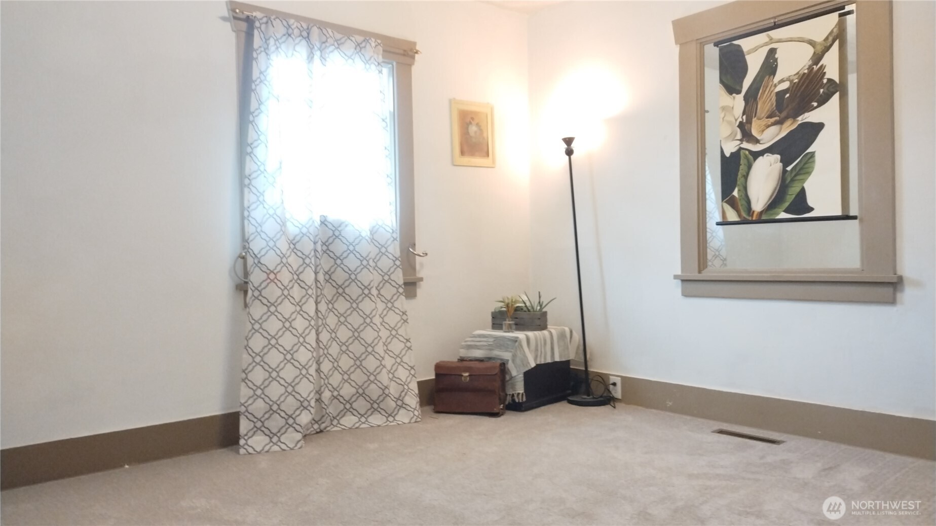 6845 S Clement Avenue , Tacoma, WA 98409