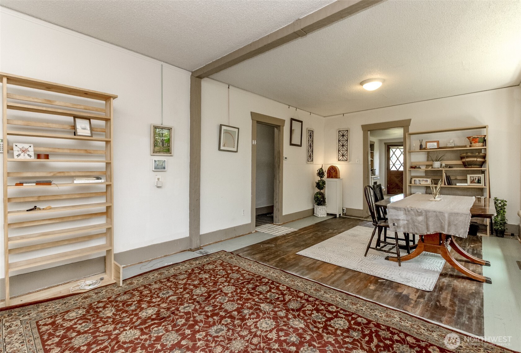 6845 S Clement Avenue , Tacoma, WA 98409