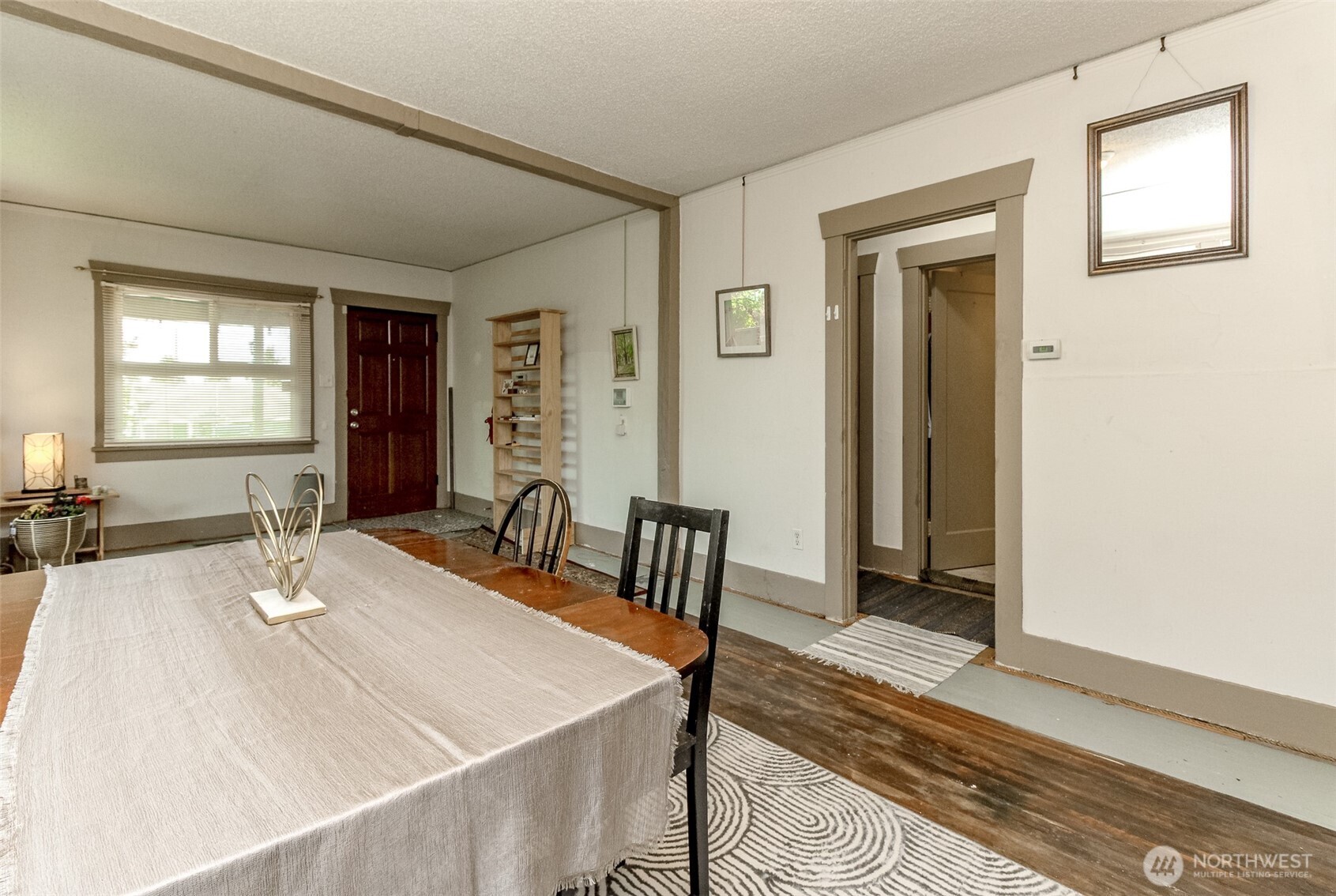 6845 S Clement Avenue , Tacoma, WA 98409