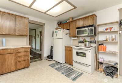 6845 S Clement Avenue , Tacoma, WA 98409 - Photo 11
