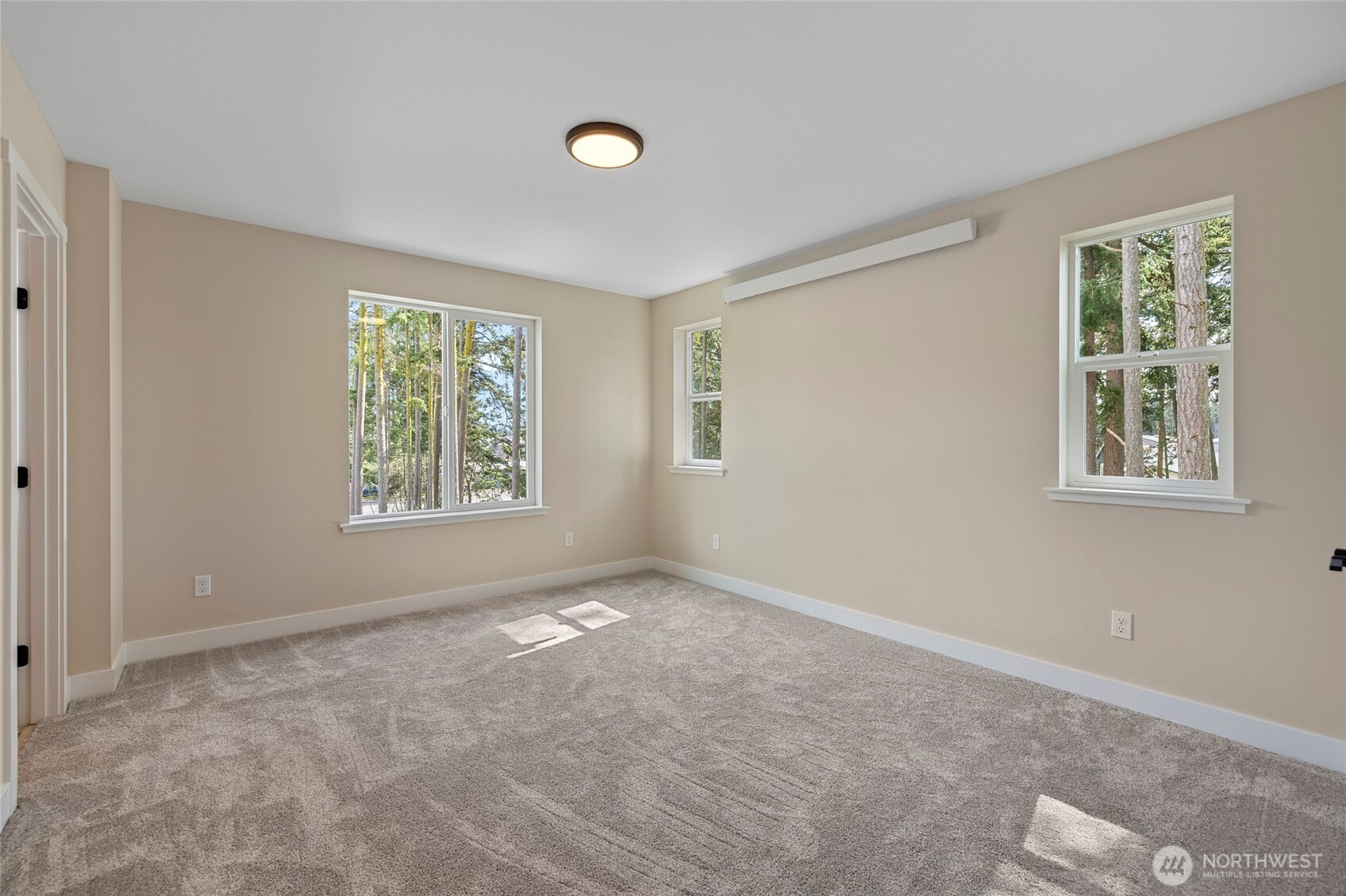 945 NW Heller Street #C2, Oak Harbor, WA 98277