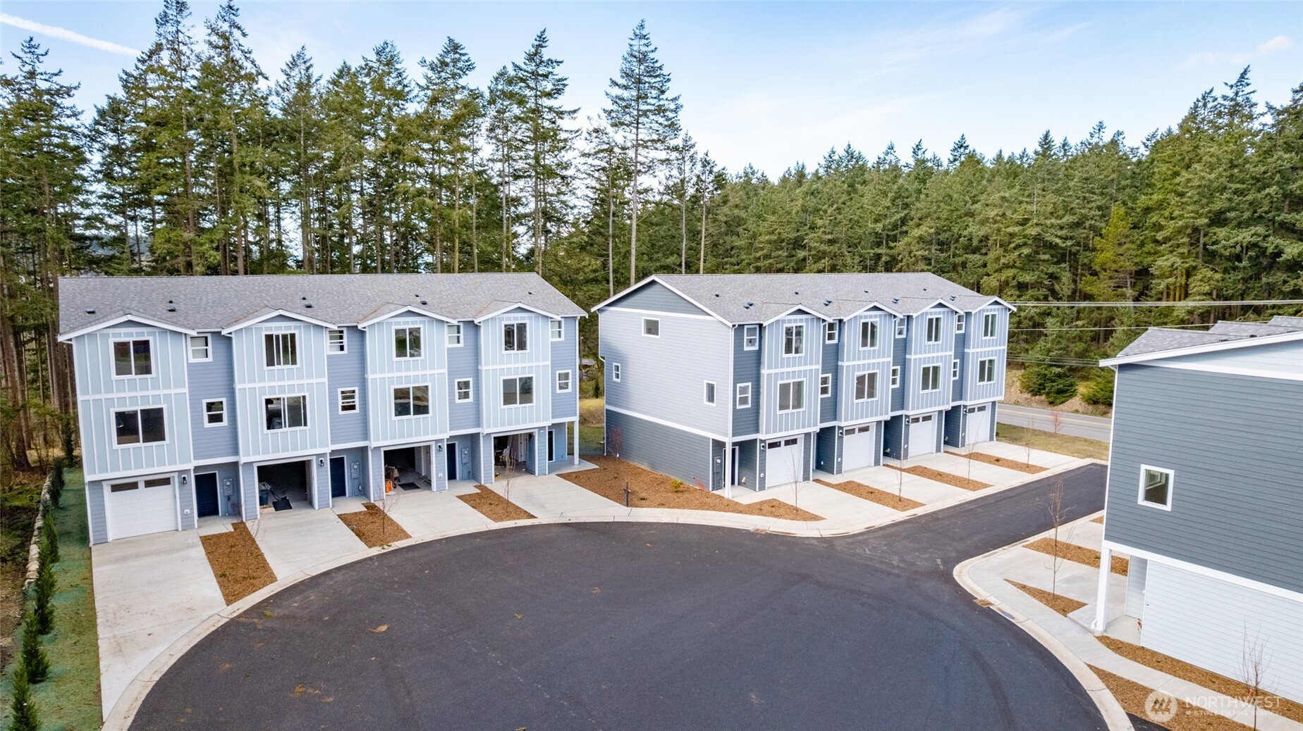 945 NW Heller Street #C2, Oak Harbor, WA 98277