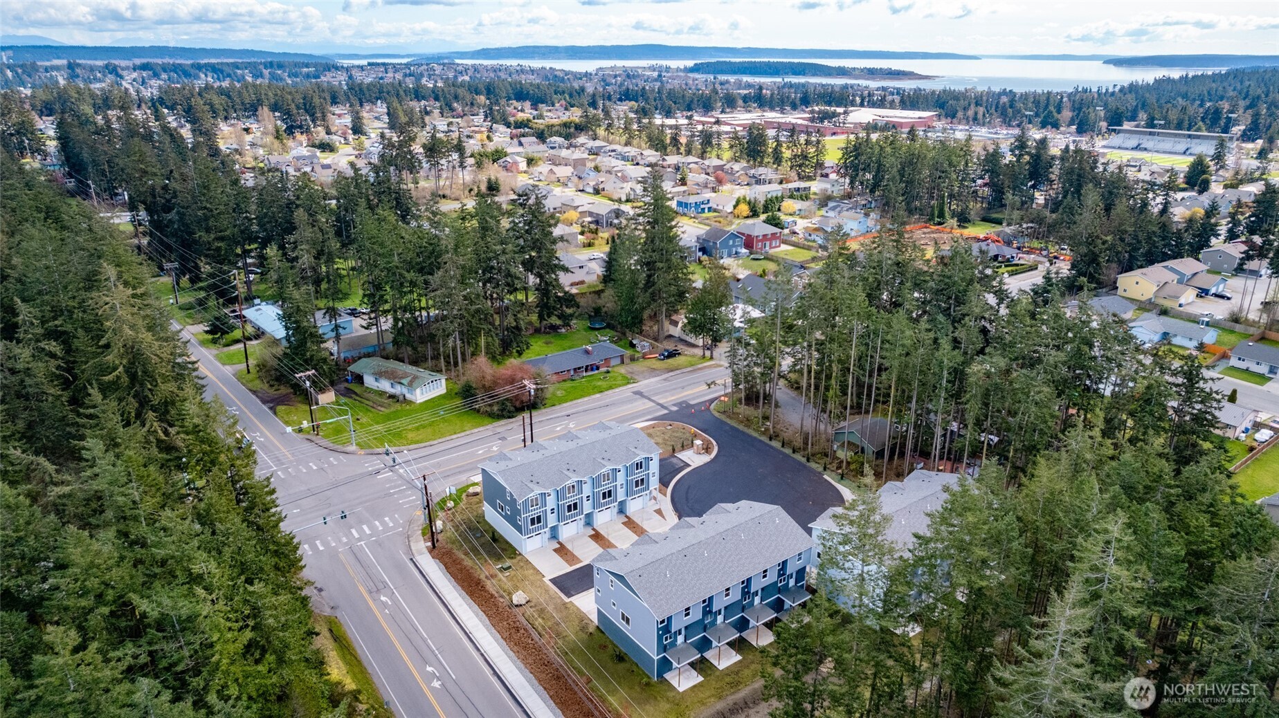 945 NW Heller Street #C2, Oak Harbor, WA 98277